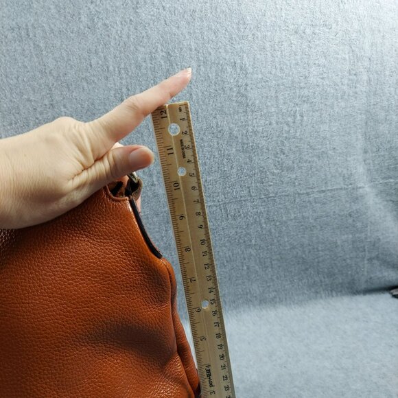 Realer Brown Pebbled Faux Leather Hobo Shoulder Bag With Gold Accents - Picture 6 of 11